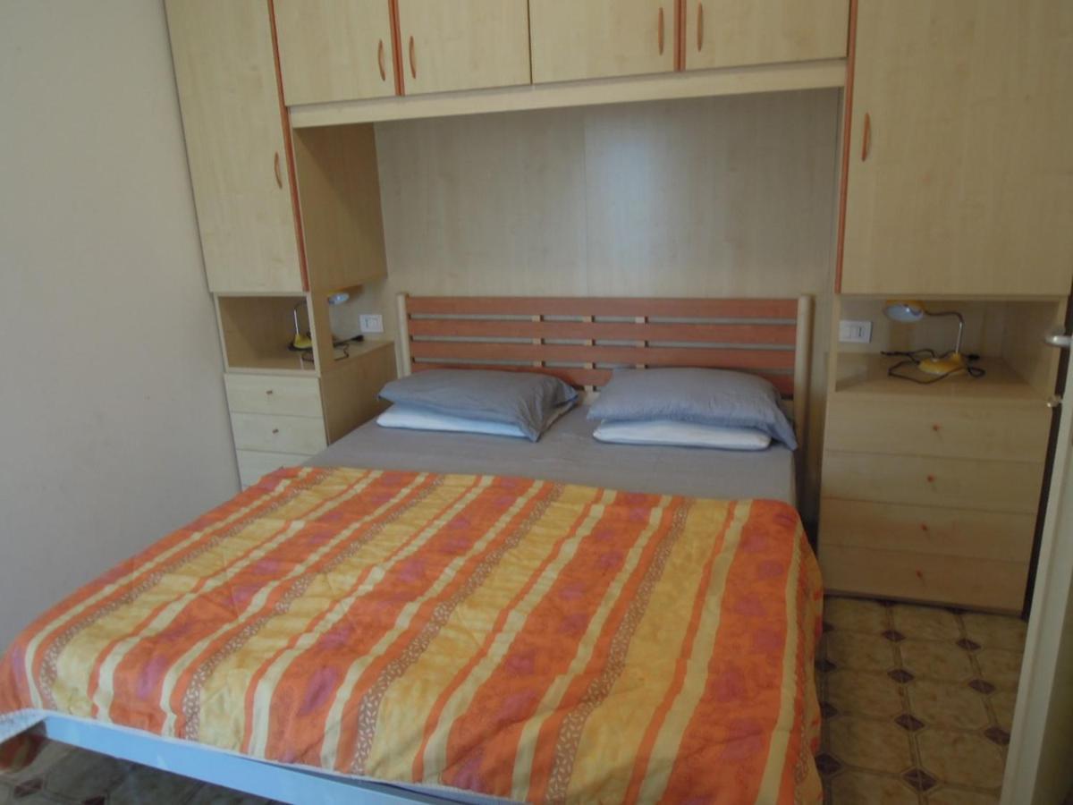 Appartamento Lovely Flat Next To Lido Dei Pini - Beahost *