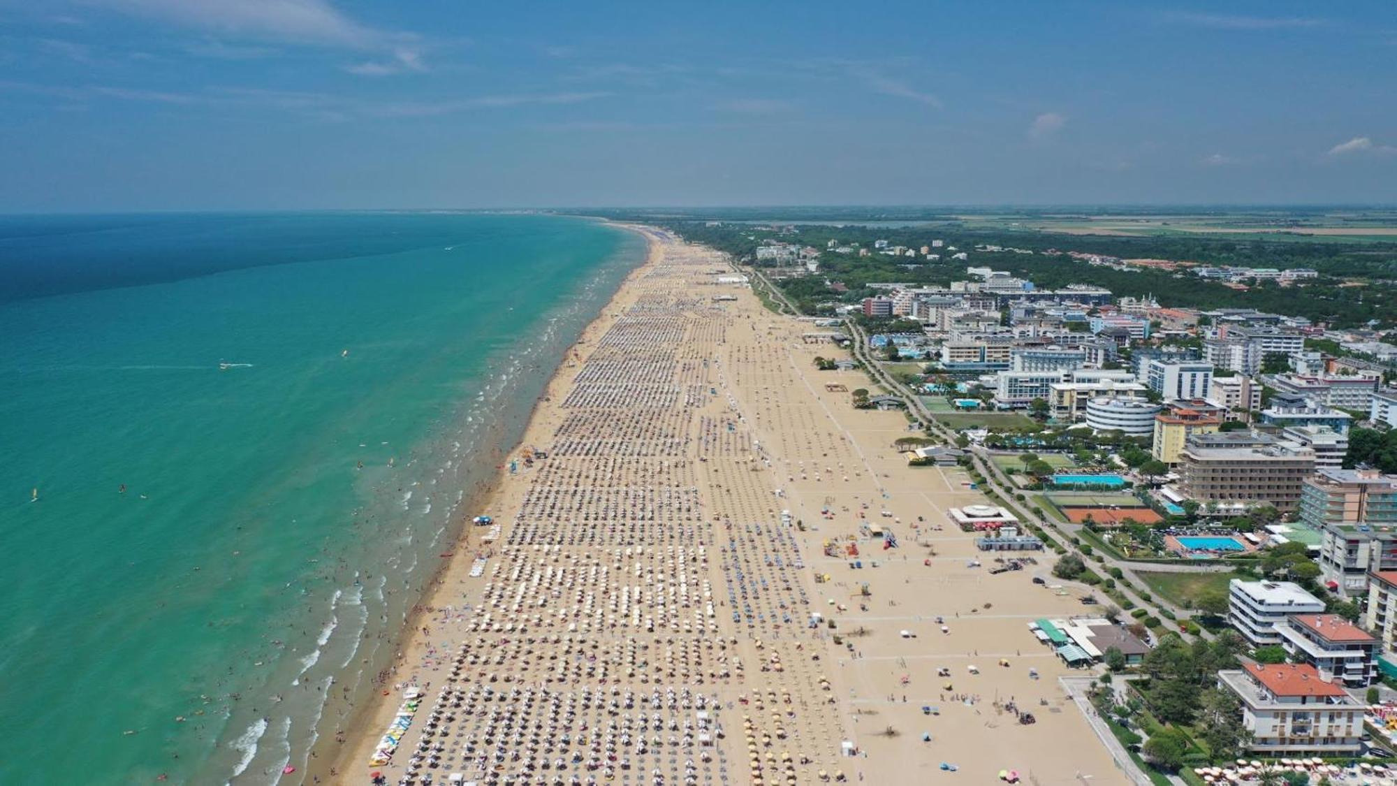 Lovely Flat Next To Lido Dei Pini - Beahost Appartamento Bibione
